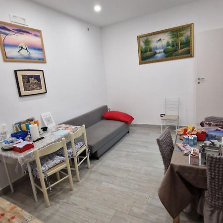 Appartamento Intero Casa Vacanze Espo Nápoles Exterior foto